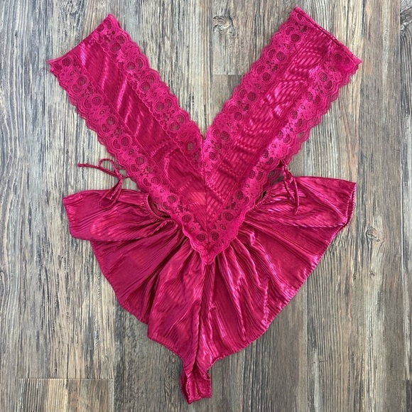 Vtg Nite Images II Lingerie Bodysuit Teddy 1X Side Ties Lace Burgundy Stripes - Picture 2 of 10